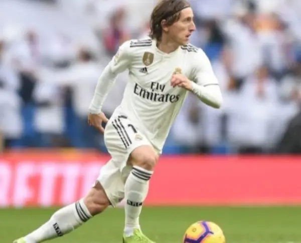 Luka Modric được MU đưa vào danh sách ưu tiên chuyển nhượng