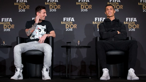 Cristiano Ronaldo, Lionel Messi vắng mặt đề cử Quả bóng vàng