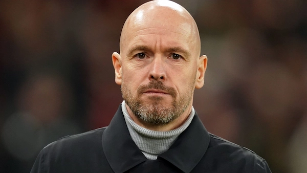 Erik ten Hag tiếp tục dẫn dắt MU