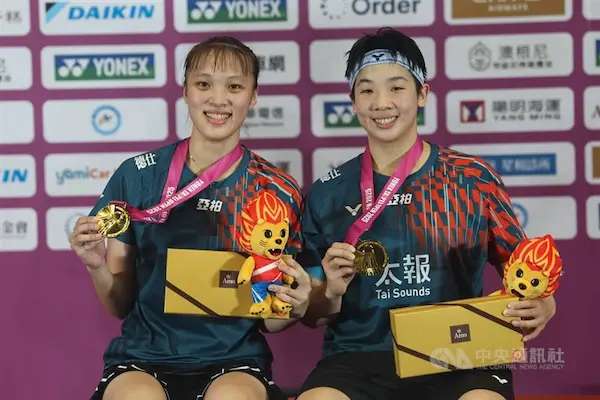 Hsieh Pei-shan và Hung En-tzu vô địch Macau Open 2025