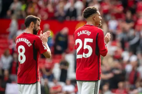 Bruno Fernandes gửi lời nhắn hoàn hảo tới Jadon Sancho