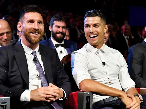 Cristiano Ronaldo, Lionel Messi vắng mặt đề cử Quả bóng vàng